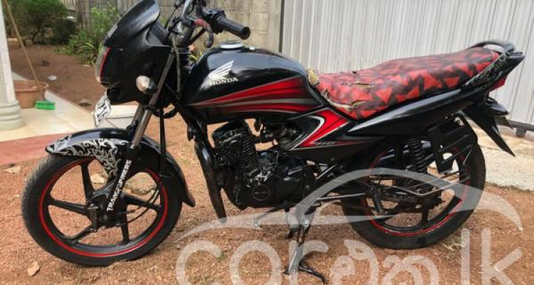 HONDA DREAM YUGA 2014
