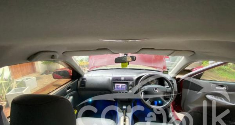 HONDA CIVIC ES8 2001