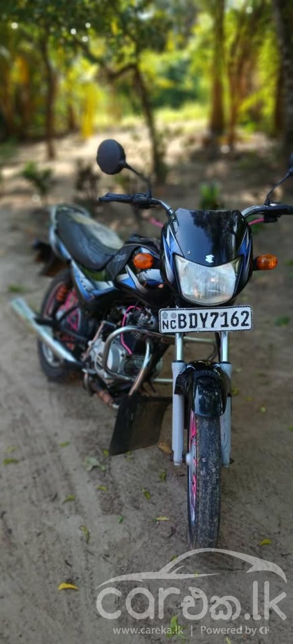 BAJAJ CT100 2016