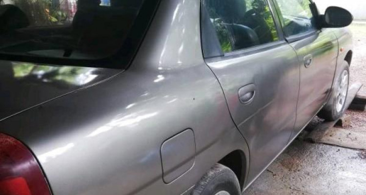 DAEWOO NUBIRA 2000