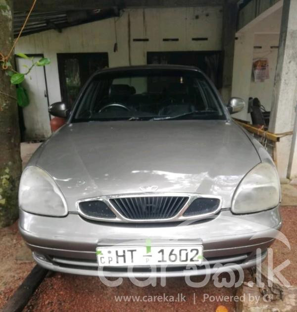 DAEWOO NUBIRA 2000