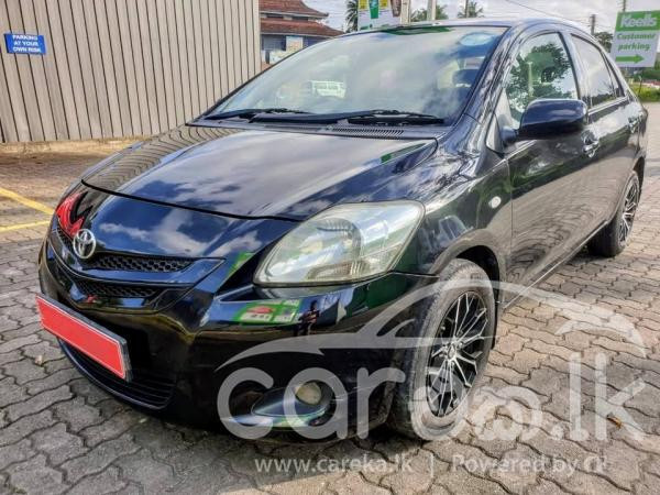 TOYOTA YARIS 2006