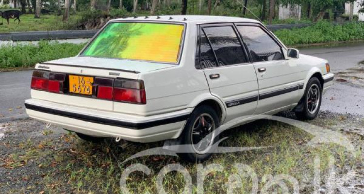 TOYOTA COROLLA AE81 1986