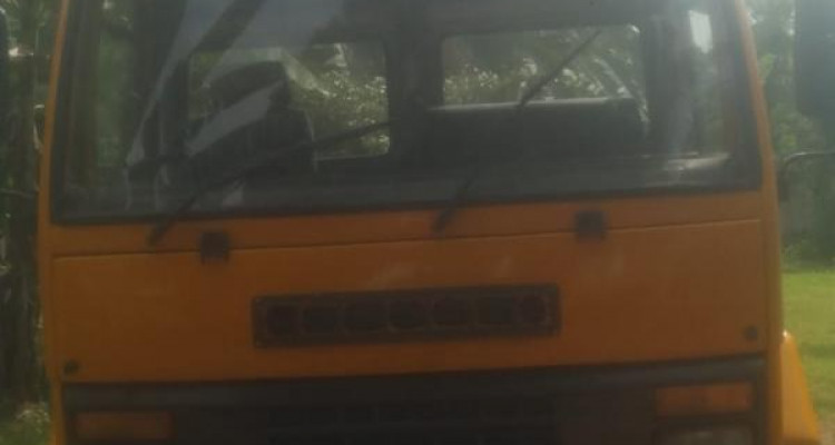 LANKA ASHOK LEYLAND LORRY 1995