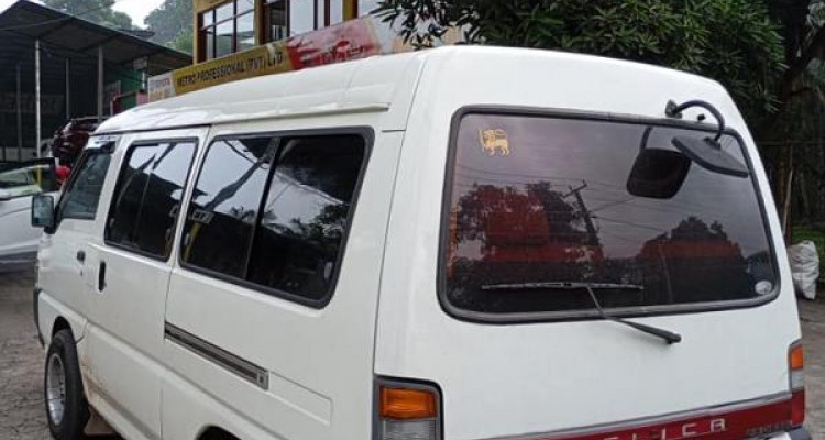 MITSUBISHI PO15 2011