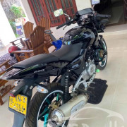 BAJAJ PULSAR 2012