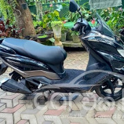 SUZUKI BURGMAN 2020