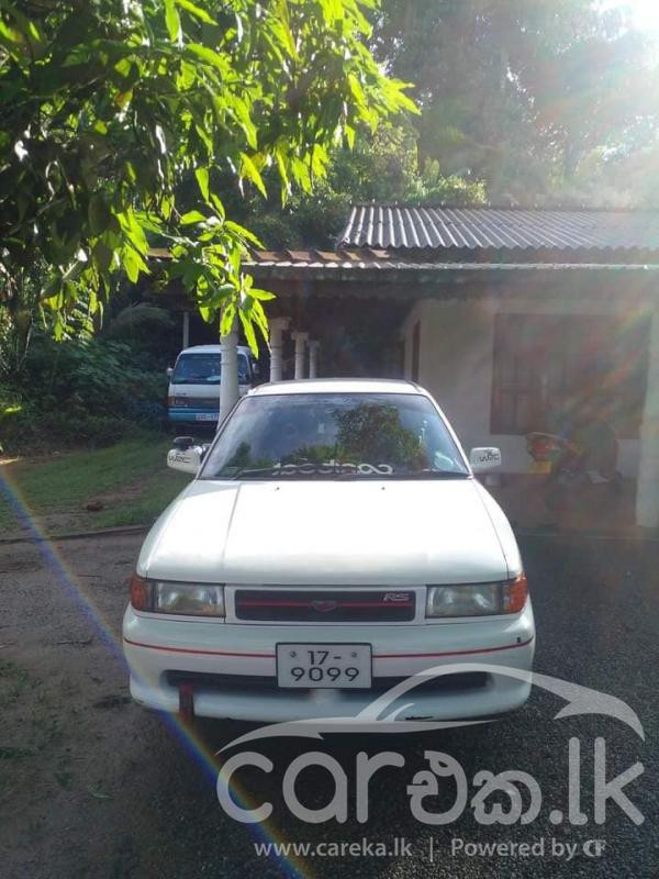 MAZDA FAMILIA 1991
