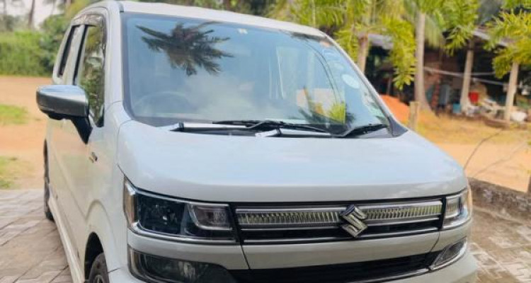 SUZUKI WAGON R FZ 2018