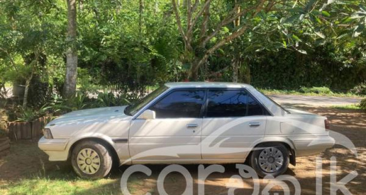 TOYOTA CARINA 1986