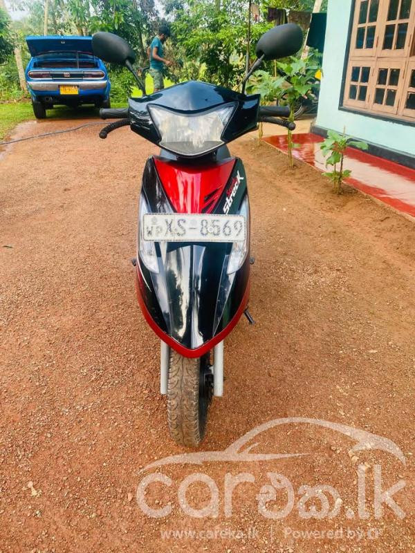 TVS SCOOTY STREAK 2012