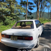 NISSAN DOCTOR SUNNY 1992