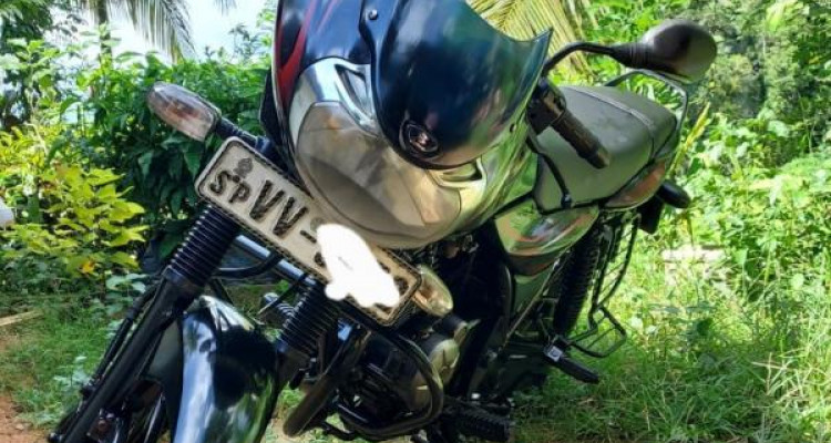 BAJAJ DISCOVER 150 2010
