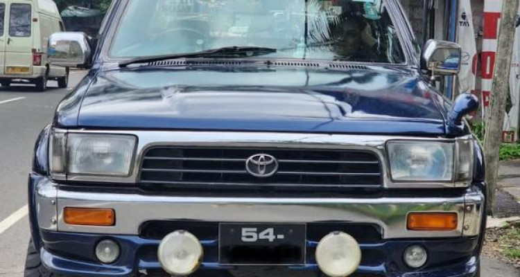 TOYOTA HILUX LN106 SSRX 1993