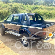 TOYOTA HILUX LN106 SSRX 1993