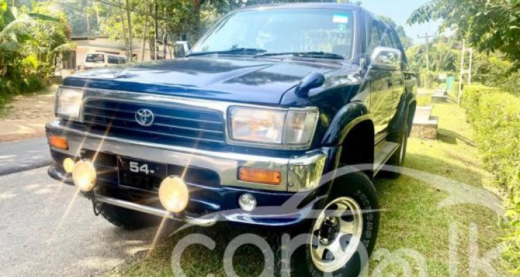 TOYOTA HILUX LN106 SSRX 1993