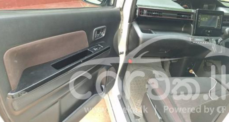 SUZUKI WAGON R STINGRAY 2017