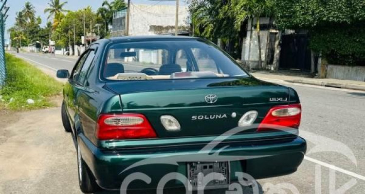 TOYOTA SOLUNA 2002