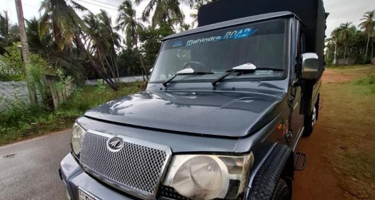 MAHINDRA BOLERO 2017