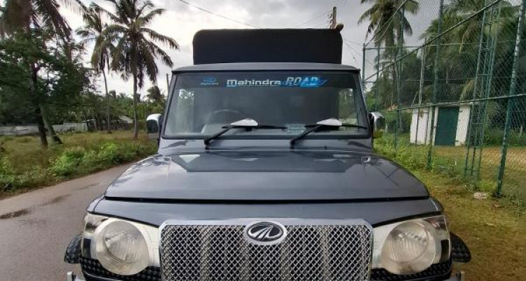 MAHINDRA BOLERO 2017
