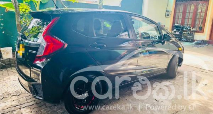 HONDA FIT GP5 2013
