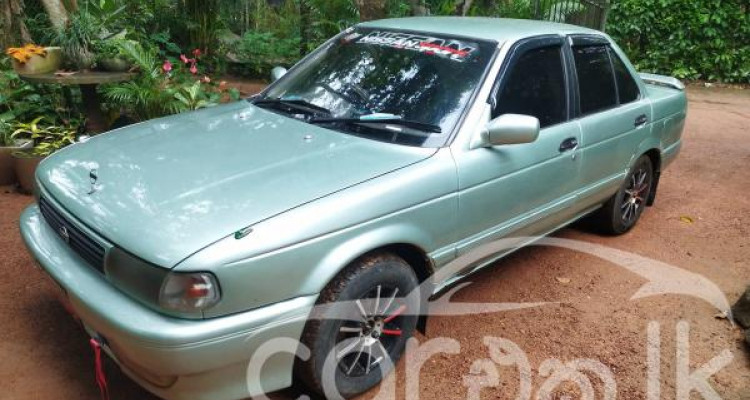 NISSAN SUNNY 1992