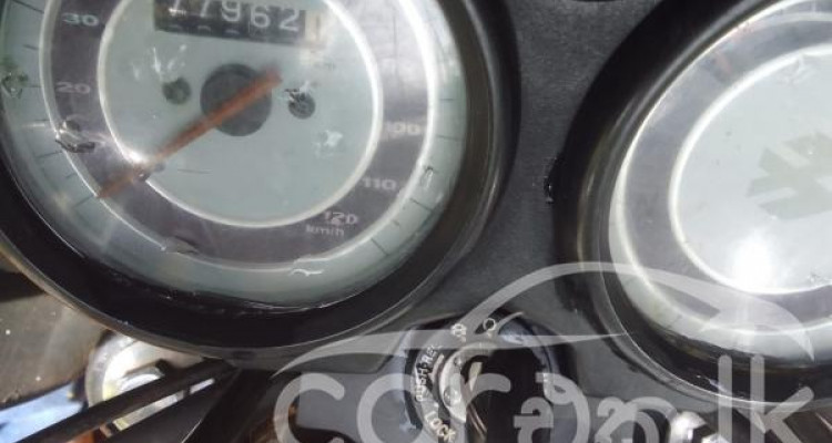 BAJAJ PLATINA 2014