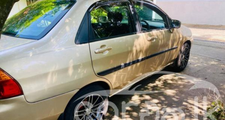 SUZUKI LIANA 2006
