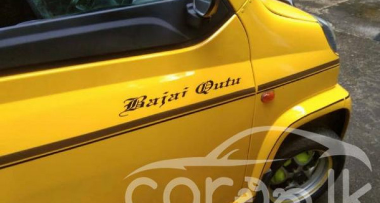BAJAJ QUTE 2018