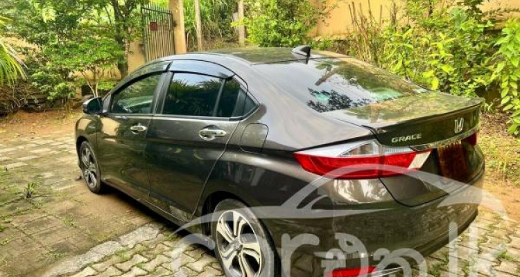 HONDA GRACE 2014