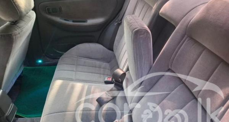 NISSAN DOCTOR SUNNY 1994