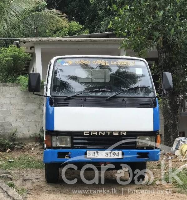 MITSUBISHI CANTER 1989