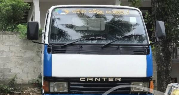 MITSUBISHI CANTER 1989