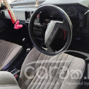 NISSAN BLUEBIRD 1990