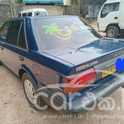 NISSAN BLUEBIRD 1990