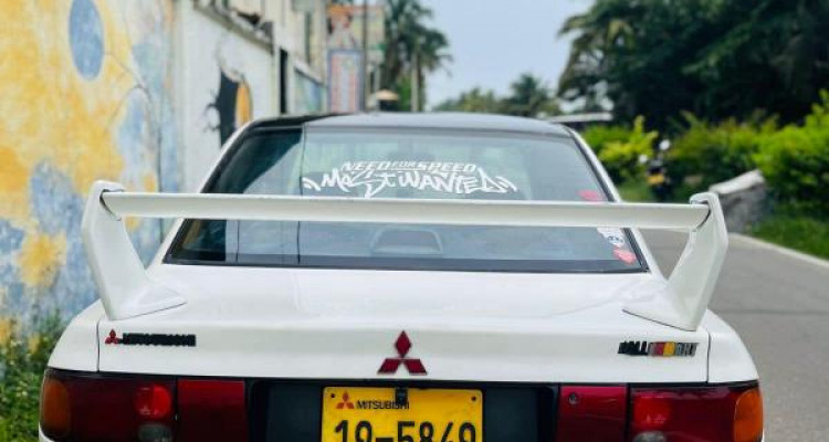 MITSUBISHI LANCER CB3A 1995