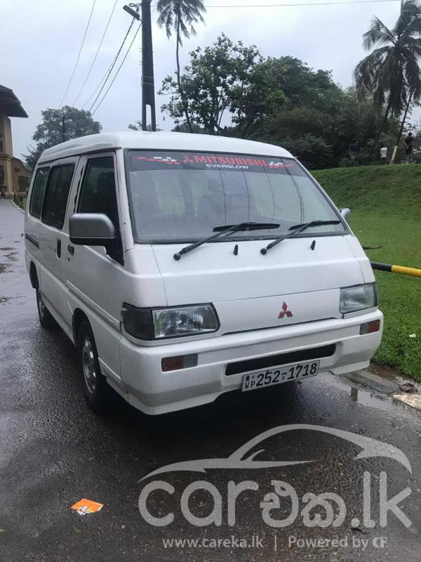 MITSUBISHI P05 1993