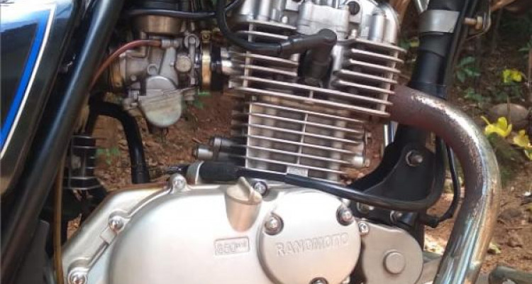 SUZUKI GN125 2017
