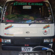NISSAN CARAVAN 1981