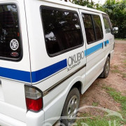 NISSAN VANETTE 1998