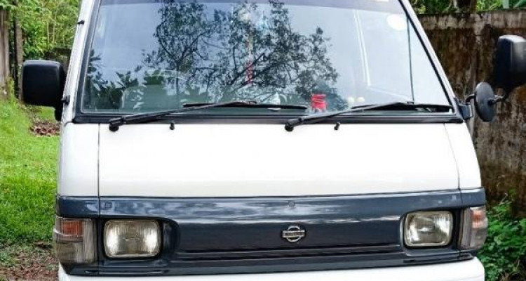 NISSAN VANETTE 1998
