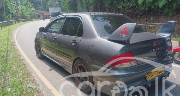 MITSUBISHI LANCER CS1 2002