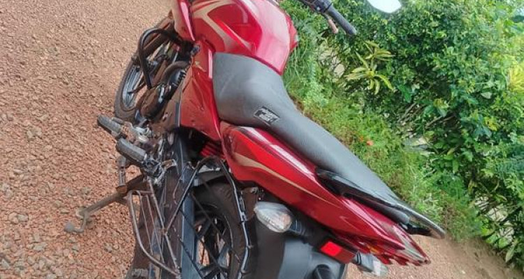 BAJAJ DISCOVER 150 2015