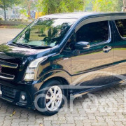 SUZUKI WAGON R STINGRAY 2017