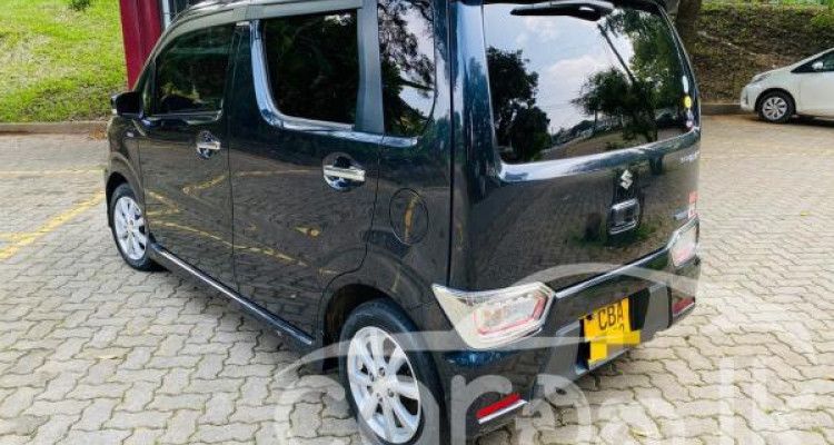 SUZUKI WAGON R STINGRAY 2017