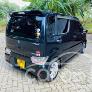 SUZUKI WAGON R STINGRAY 2017