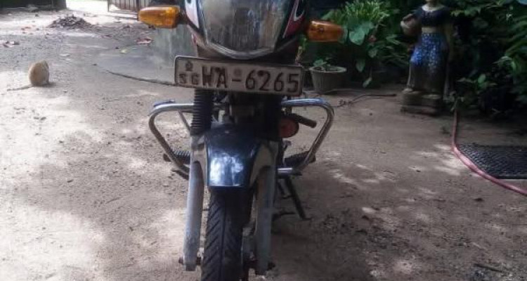 TVS METRO 2010