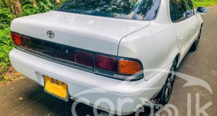 TOYOTA SPRINTER CE100 1992