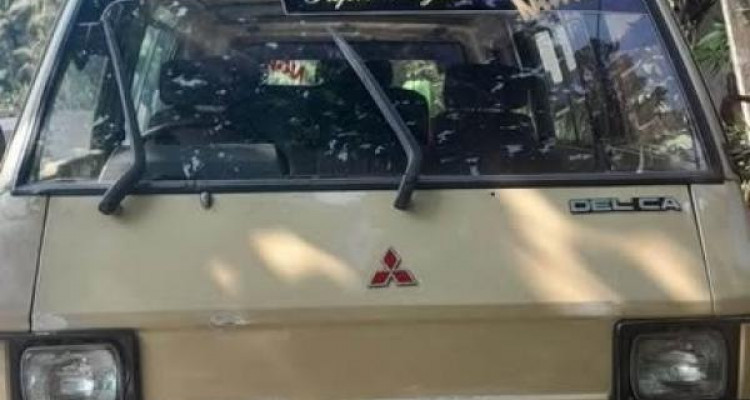 MITSUBISHI DELICA L300 1983