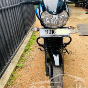 BAJAJ DISCOVER 125 2024